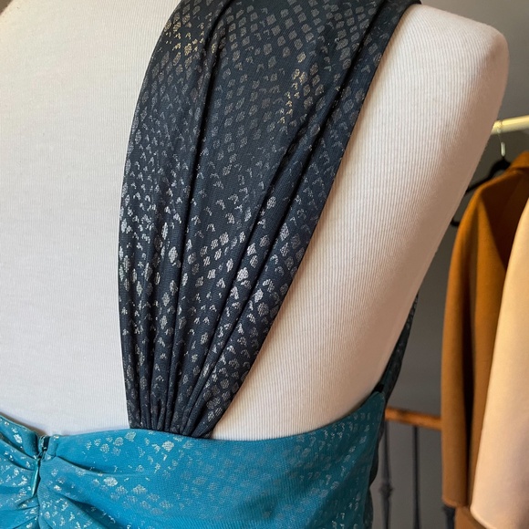 Emerald Green - Peacock Iridescent Gradient Gown - Picture 10 of 13